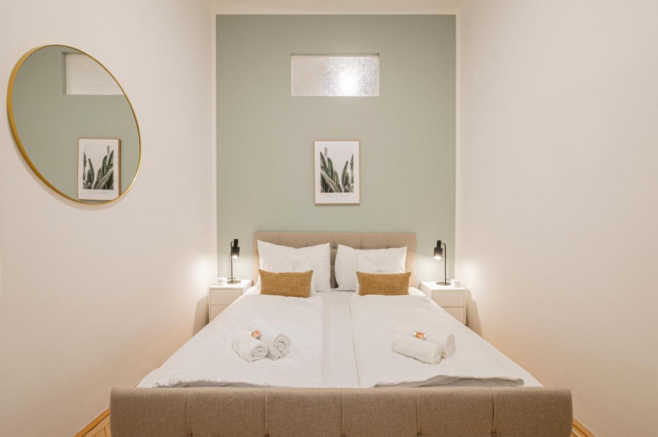 Charming Apt Perfect For 4-6 Tram, Self-Checkin Vienna Esterno foto