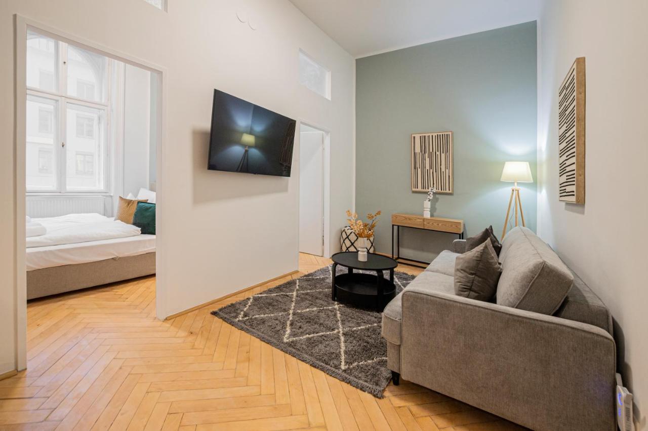 Charming Apt Perfect For 4-6 Tram, Self-Checkin Vienna Esterno foto